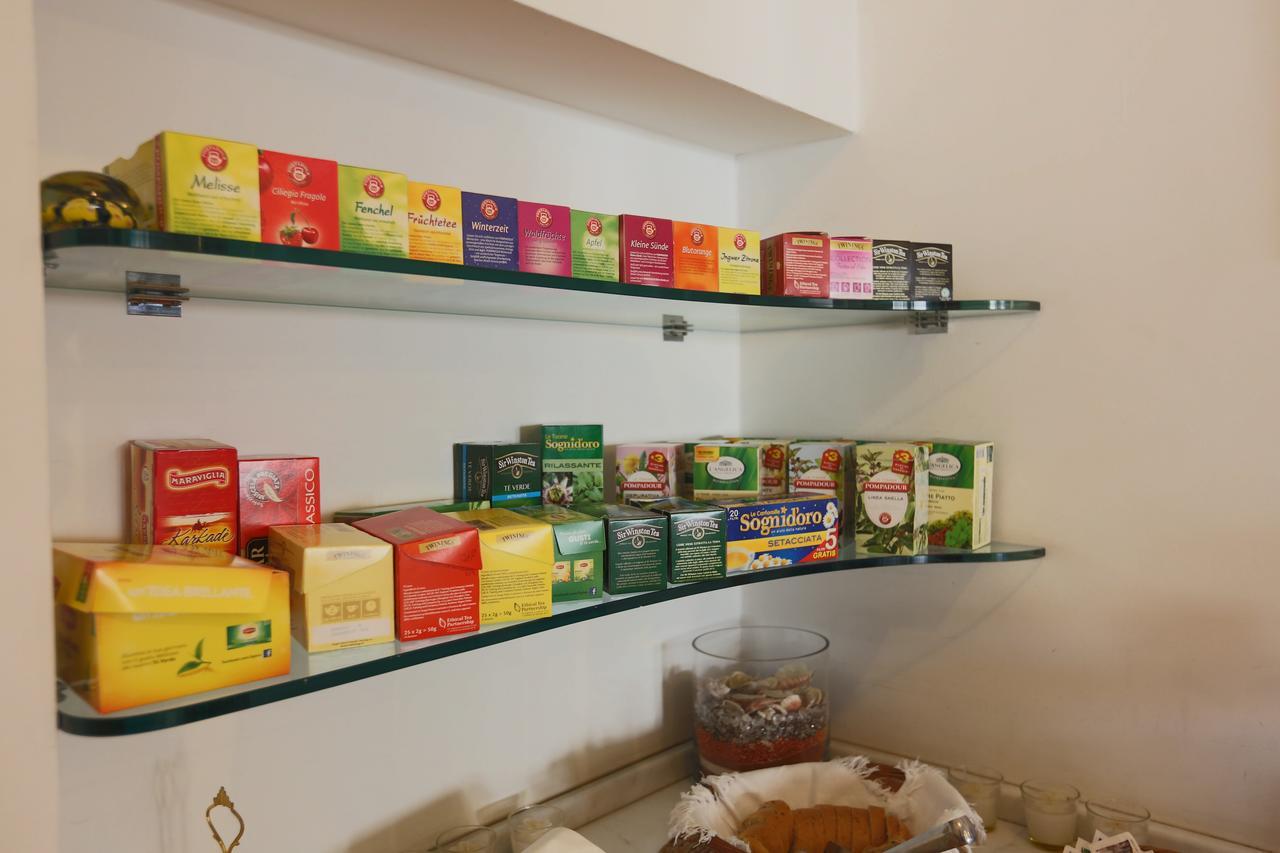 Hotel Domus Mea กัตตอลิกา ภายนอก รูปภาพ