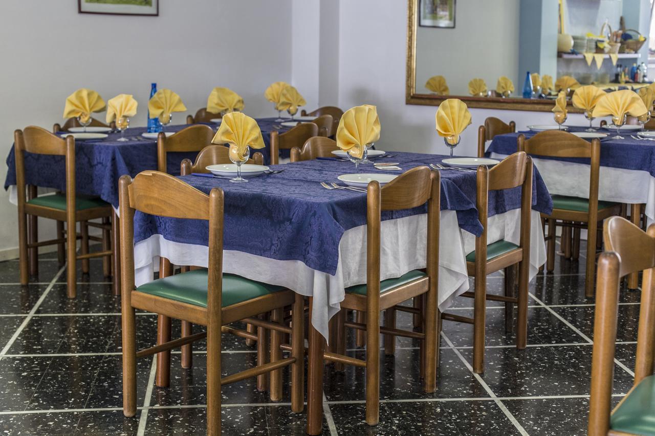 Hotel Domus Mea กัตตอลิกา ภายนอก รูปภาพ