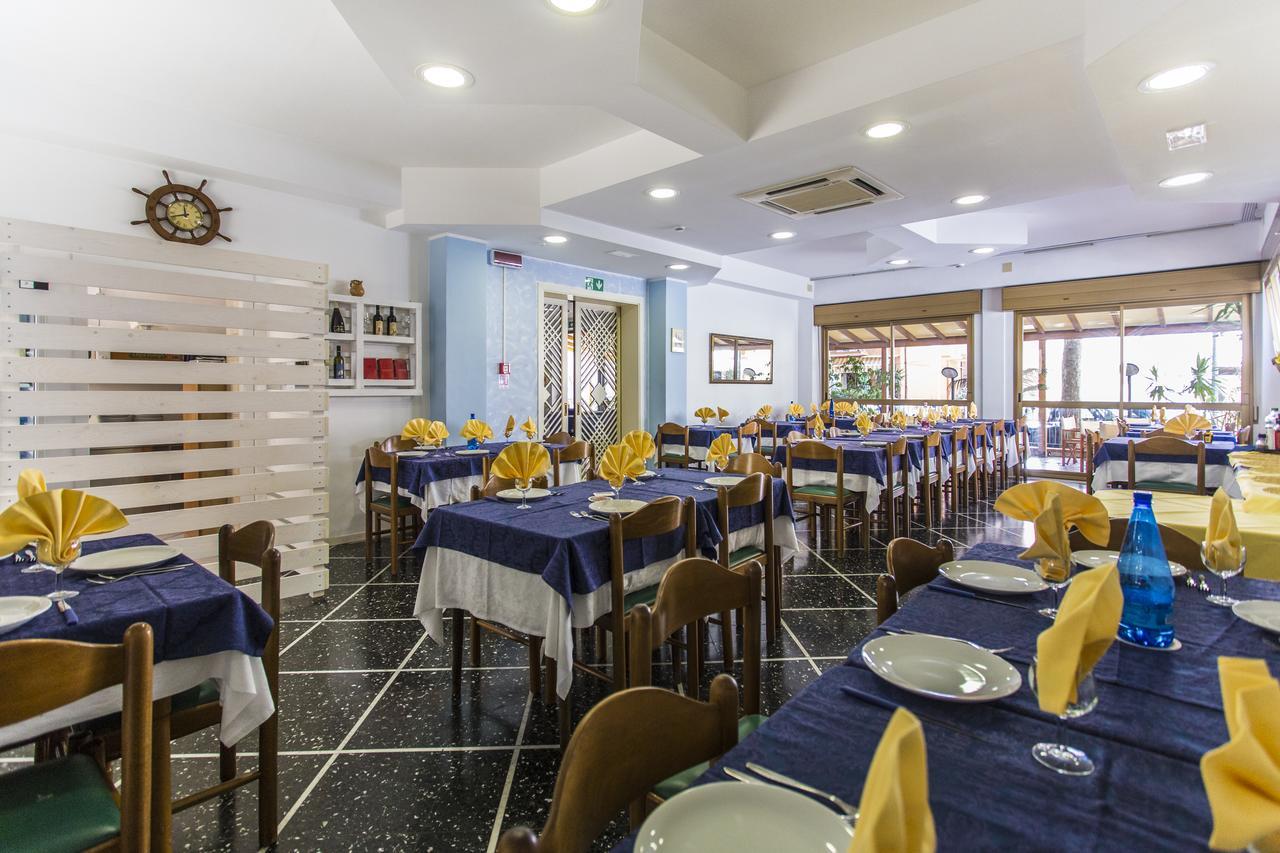 Hotel Domus Mea กัตตอลิกา ภายนอก รูปภาพ