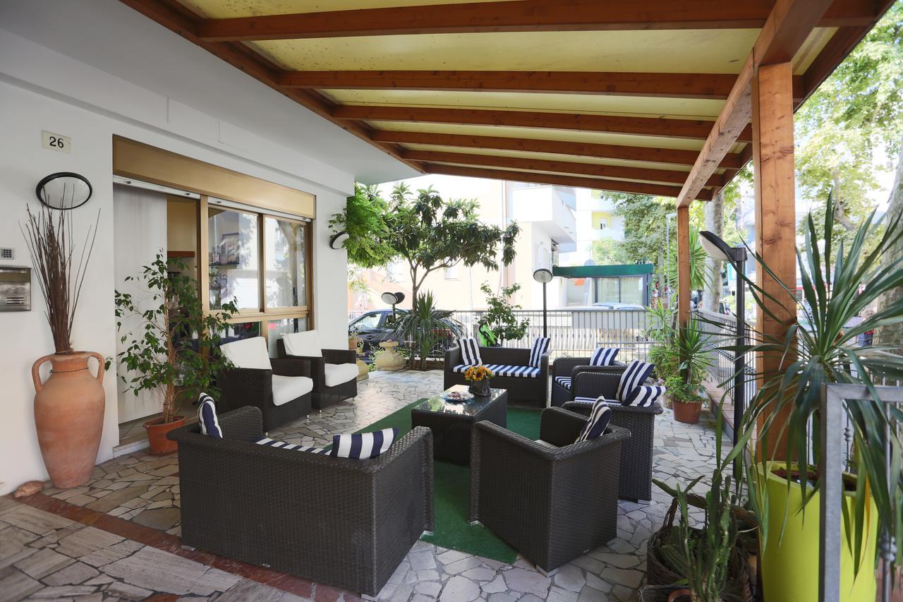 Hotel Domus Mea กัตตอลิกา ภายนอก รูปภาพ