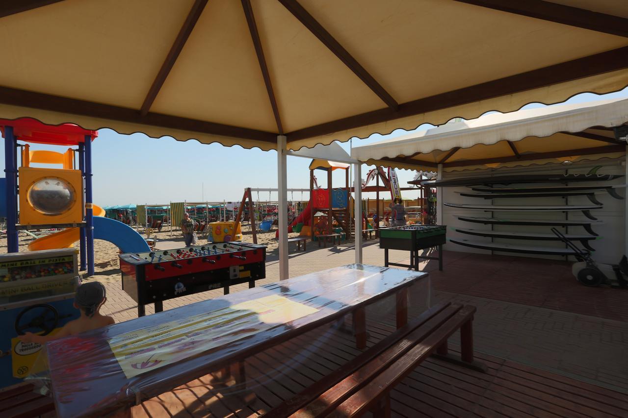 Hotel Domus Mea กัตตอลิกา ภายนอก รูปภาพ