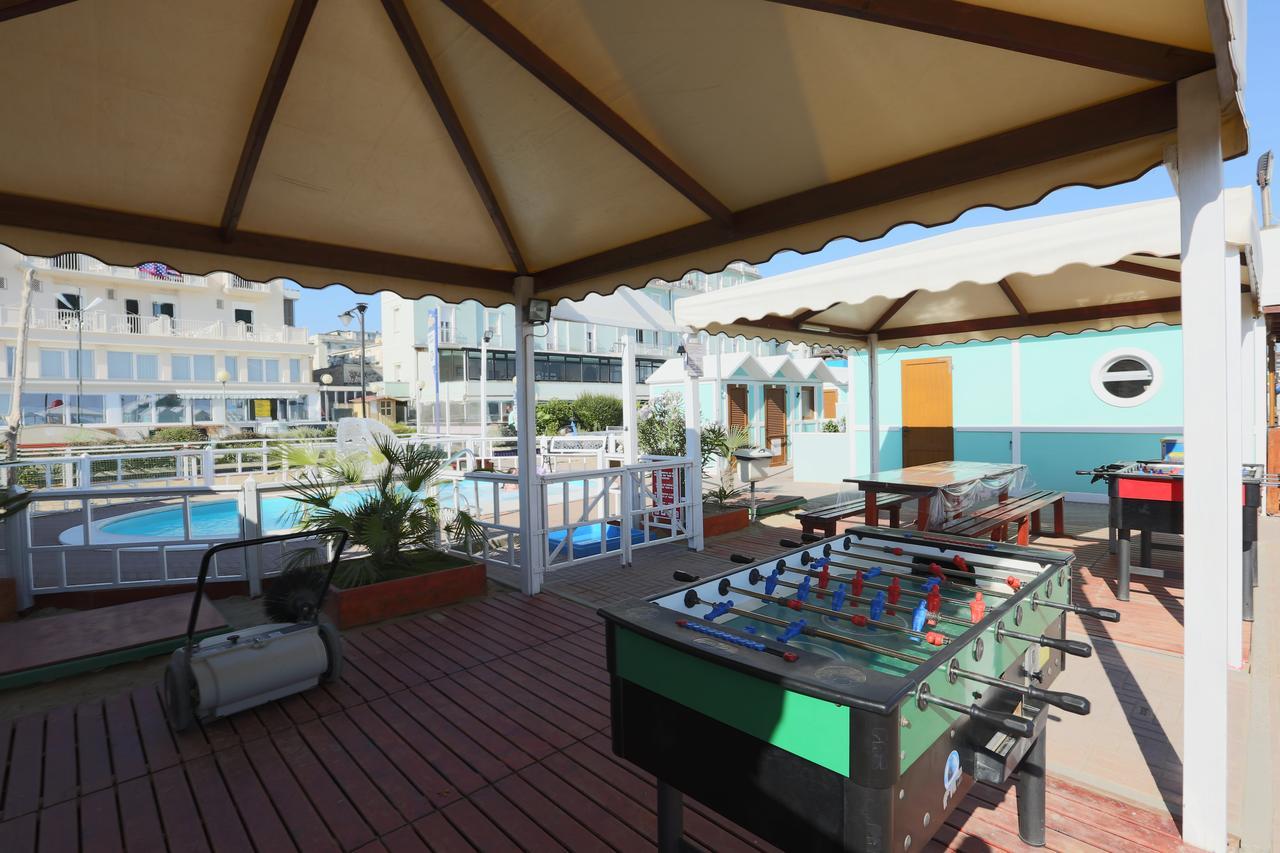 Hotel Domus Mea กัตตอลิกา ภายนอก รูปภาพ